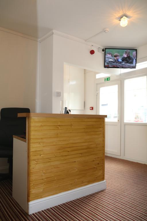 Metro House Star Accommodation لندن المظهر الخارجي الصورة