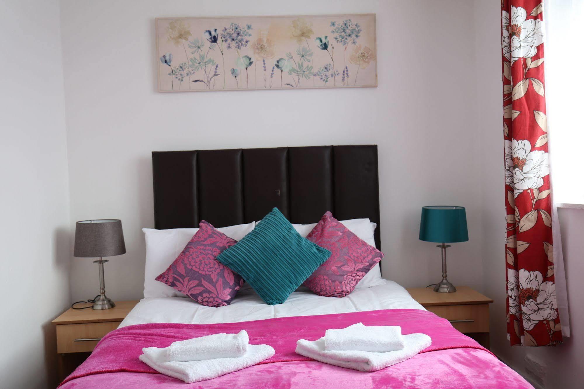 Metro House Star Accommodation لندن المظهر الخارجي الصورة