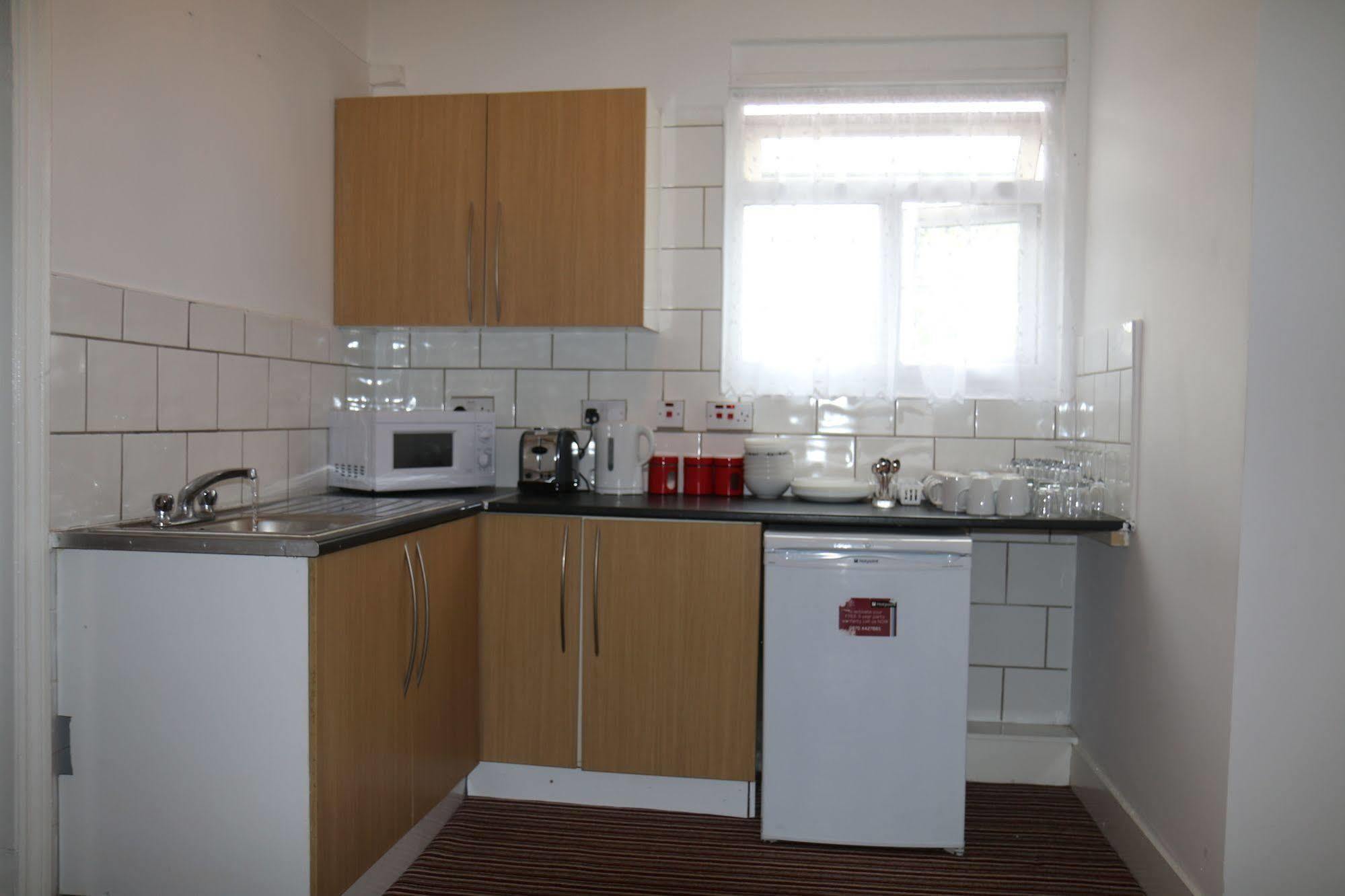 Metro House Star Accommodation لندن المظهر الخارجي الصورة