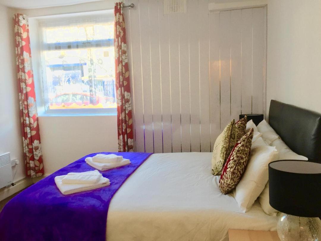 Metro House Star Accommodation لندن المظهر الخارجي الصورة